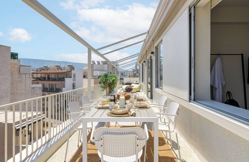 Monastiraki Apartment | Acropolis Dream with Plunge Pool