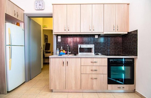 Perissa Apartment | Adelphi Apartments Apartment - Ground Floor Sleeps 3