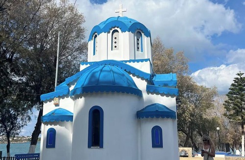 Chalcis House | Aegean retreat for 6 pool & Evia views near Athens