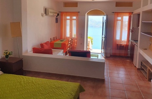 Panteli Apartment | AEGEAN SUNRISE APARTMENT at Panteli Leros