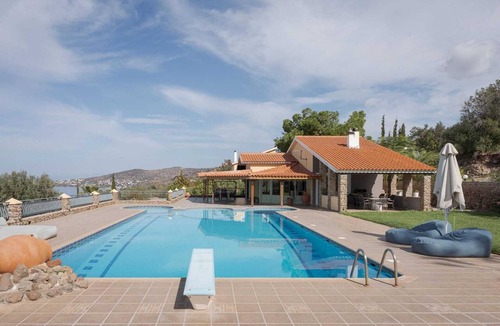 Kontos Villa | Aelia Villa Aegina, Villa