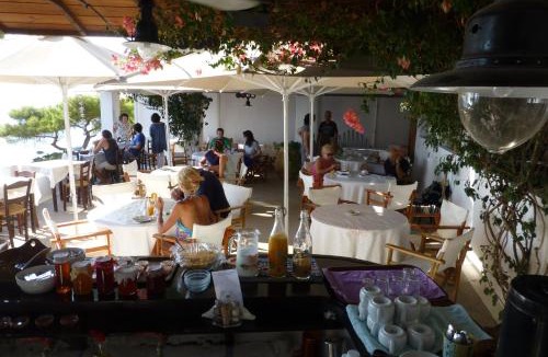 Skliri Hotel | Agistri Club Hotel
