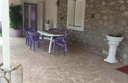 Argolis Region House | Agrotospito “Elatos”