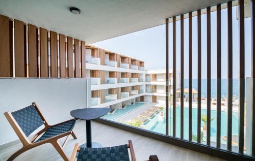 Hersonissos Centre Resort | AKASHA Beach Hotel & Spa