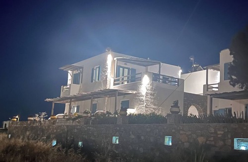 Ag. Georgios Hostel | Alexandras studios