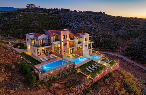 Katochori Villa | Aliganou village | Weddings & Events | 26 Guests | 3 villas with 3 private pools