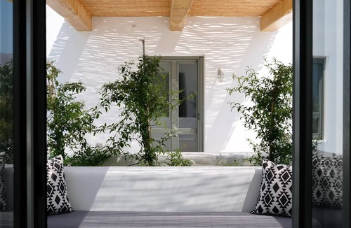 Naxos Town Villa | Alio Suites-Suites N4&6 with private swimming pool