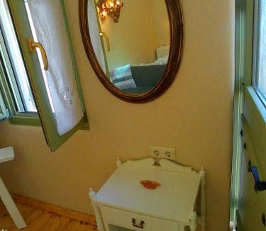 Tholaria House | Aliori art caves