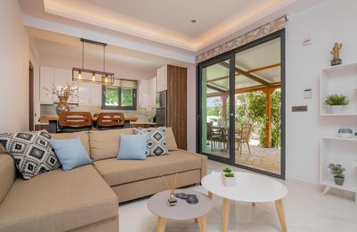 Neromilos Villa | Allegra Villa with Private Pool, by ZanteWize