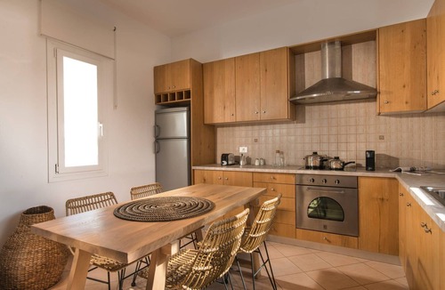 Apollonia Villa | Alluring Milos Villa | Villa Crystal Cove | 2 Bedrooms | Breathtaking Sea Views.