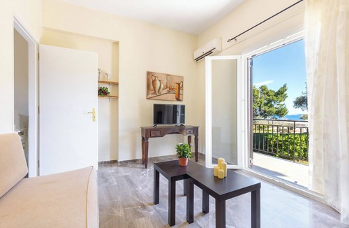 Dassia Apartment | Aloe Apartment by Konnect, DassiaAloe Apartment Dassia