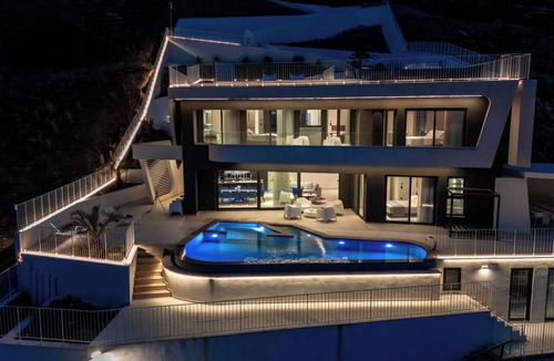 Malevizi Villa | Altu Villa