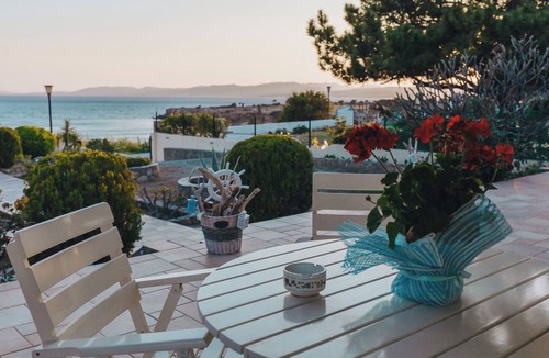 Pefkos House | Amalia House Garden