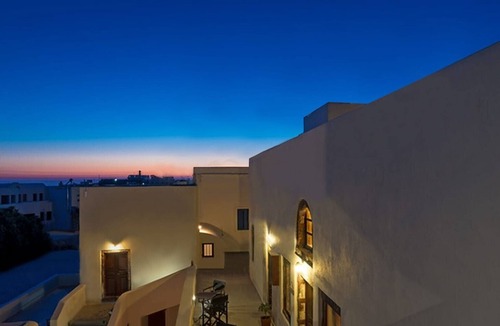 Pyrgos Villa | Amazing Santorini Villa | 1 Bedroom Suite | Villa Gray | Spacious Terrace with Sea View | Pyrgos