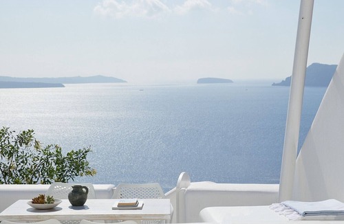 Oia Villa | Amazing Santorini Villa | 1 Bedroom | Deluxe Suite | Unbelievable Caldera Sea