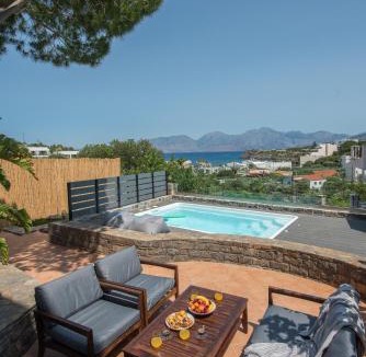 Ammoudara Apartment | Ammoudara Hill Luxury Apartment with Outdoor Jetted Tub and Heated Pool