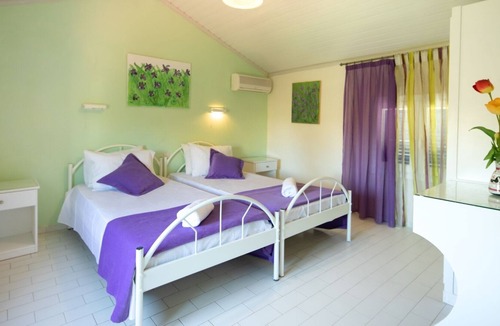 Magoulades Apartment | Amorossa Village maisonette (3) in Roda