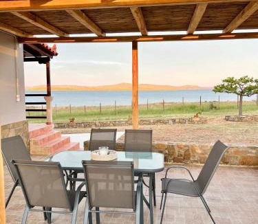 Nea Koutali House | Anatèlia Beach House
