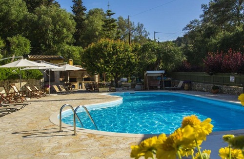 Lakka Apartment | Andrikos Studio C with swimming pool and walking distance from village