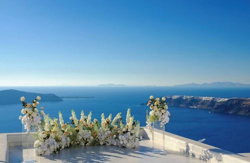 Imerovigli Resort | Andromeda Villas