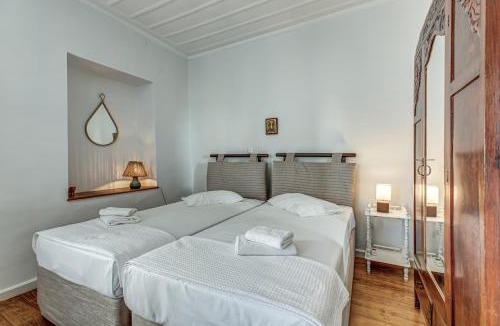 Ermionida Apartment | Andy Port House with Seaview by Goutos Properties