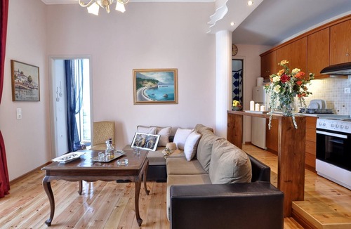 Old Town Apartment | Anesis Apartment Corfu