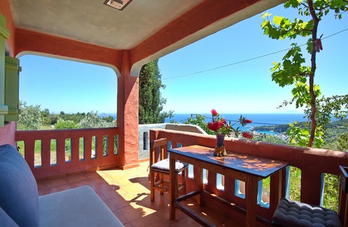 Alonissos Apartment | Angel suite
