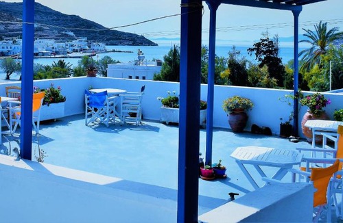 Katapola Apartment | Angeliki Pension