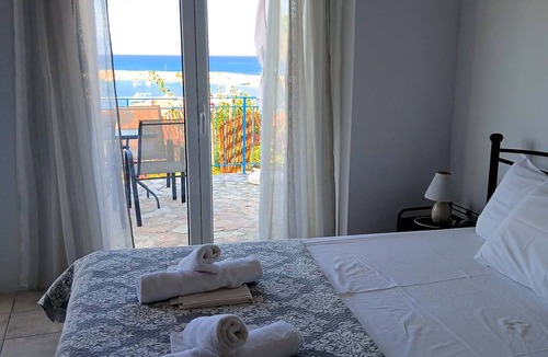 Koroni Condo | Angira 2 Seaview Escape - Koroni Comfy Getaway
