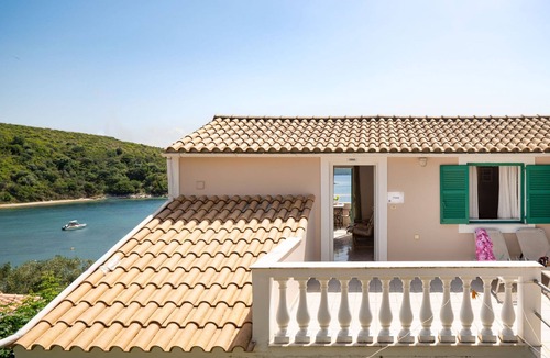 Agios Stefanos Apartment | Anna Apartment Agios Stephanos