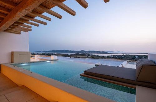 Nea Cryssi Akti Hotel | Anna Platanou Suites