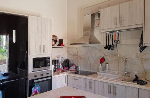 Kefalovriso Villa | ANTIGONH COUNTRYSIDE VILLA !i