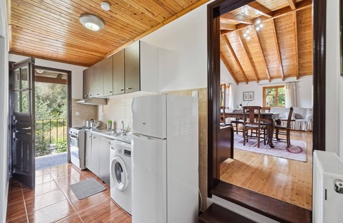Molos Apartment | Apartment 'Casa Nova Olive Grove' with Sea View, Wi-Fi and Air Conditioning