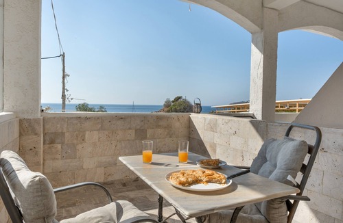 Panormos Apartment | Apartment 'Double Studio No 1' with Sea View, Wi-Fi and Air Conditioning