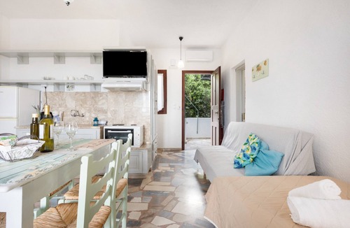 Ferma Apartment | Apartment In A Hotel 'with Sea View-Creta' with Sea View, Wi-Fi and Air Conditioning