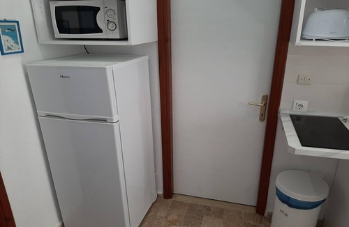 Dafnata Apartment | Apartment in Mpenitses with Sea Views & Pool