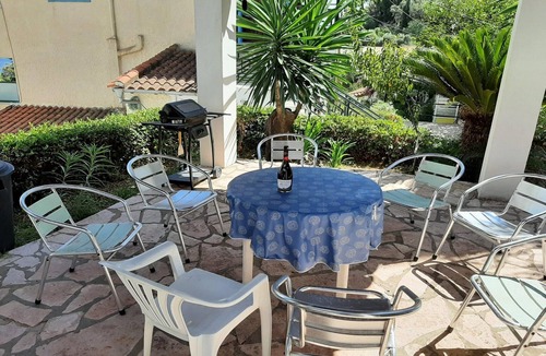 Dafnata Apartment | Apartment in Mpenitses with Sea Views & Pool