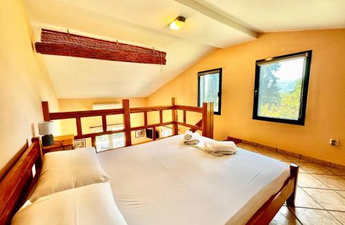 Gaitanion House | Apartment in villa Denastasia