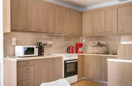 Kardhakata Apartment | Apartment 'Moulinos Cottages Angeliki' with Shared Terrace, Wi-Fi and Air Conditioning
