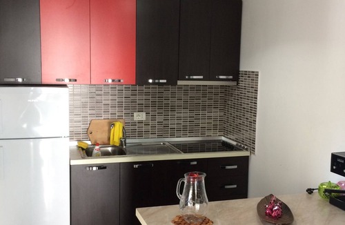 Shengjin Apartment | Apartment near the beach with a beautiful view of the city and sea
