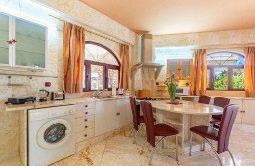 Gaios Apartment | Apartment 'Paco's Resort Family Villa 11' with Sea View, Wi-Fi and Air Conditioning