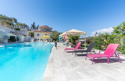 Gaios Apartment | Apartment 'Paco's Resort Family Villa 10' with Sea View, Wi-Fi and Air Conditioning