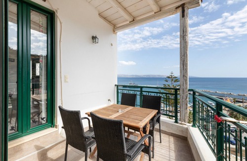 Agia Galini Apartment | Apartment 'Two Bedroom Sea View' with Sea View, Wi-Fi and Air Conditioning