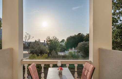 Panormos Apartment | Apartment 'Two-Bedroom No 1' with Sea View, Wi-Fi and Air Conditioning