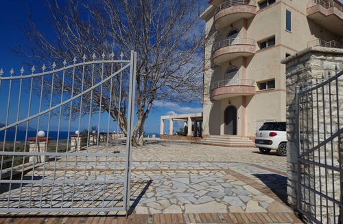 Orikum House | Apartments Castello di Orikum - Vlore - Albania