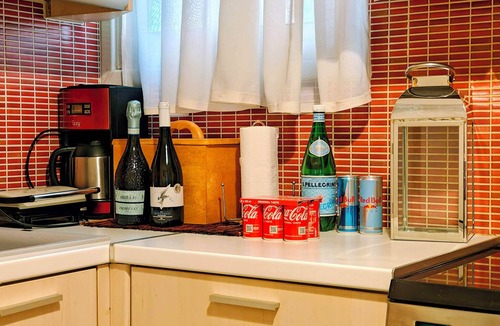 Goudi Apartment | Art Interior Apartment in Athens next to Metro Stations & All Hospitals