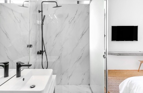 Plaka Hotel | Art Pantheon Superior Suite in Plaka Acropolis area