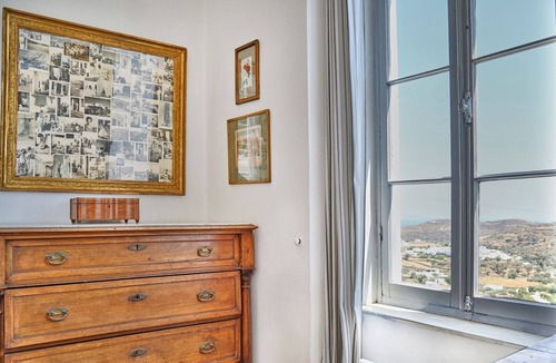 Artemonas House | Artemonas: 19TH-CENTURY MANSION ON THE HILL OF ARTEMONAS