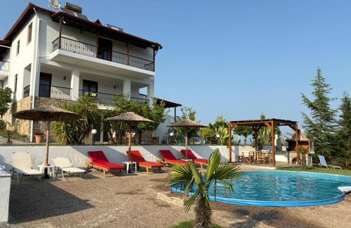 Aristotelis Apartment | Astri Villa