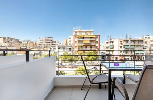 Gazi Apartment | Athens Genesis Luxury Suites